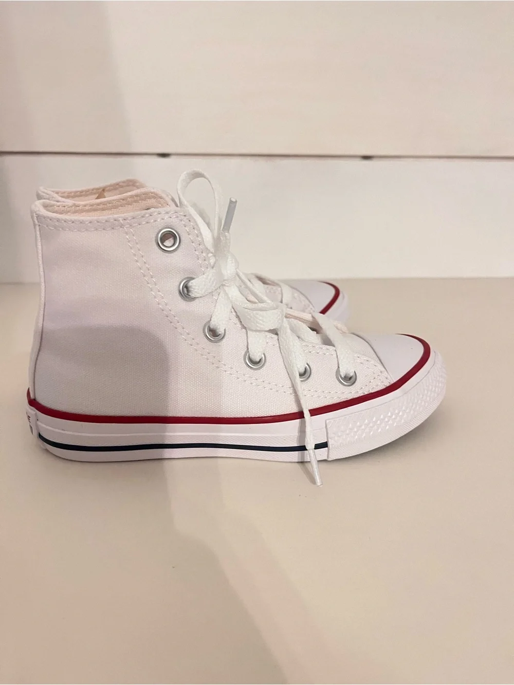 Converse Chuck Taylor All Star High Top White Kids Shoes Size 11 NWOT